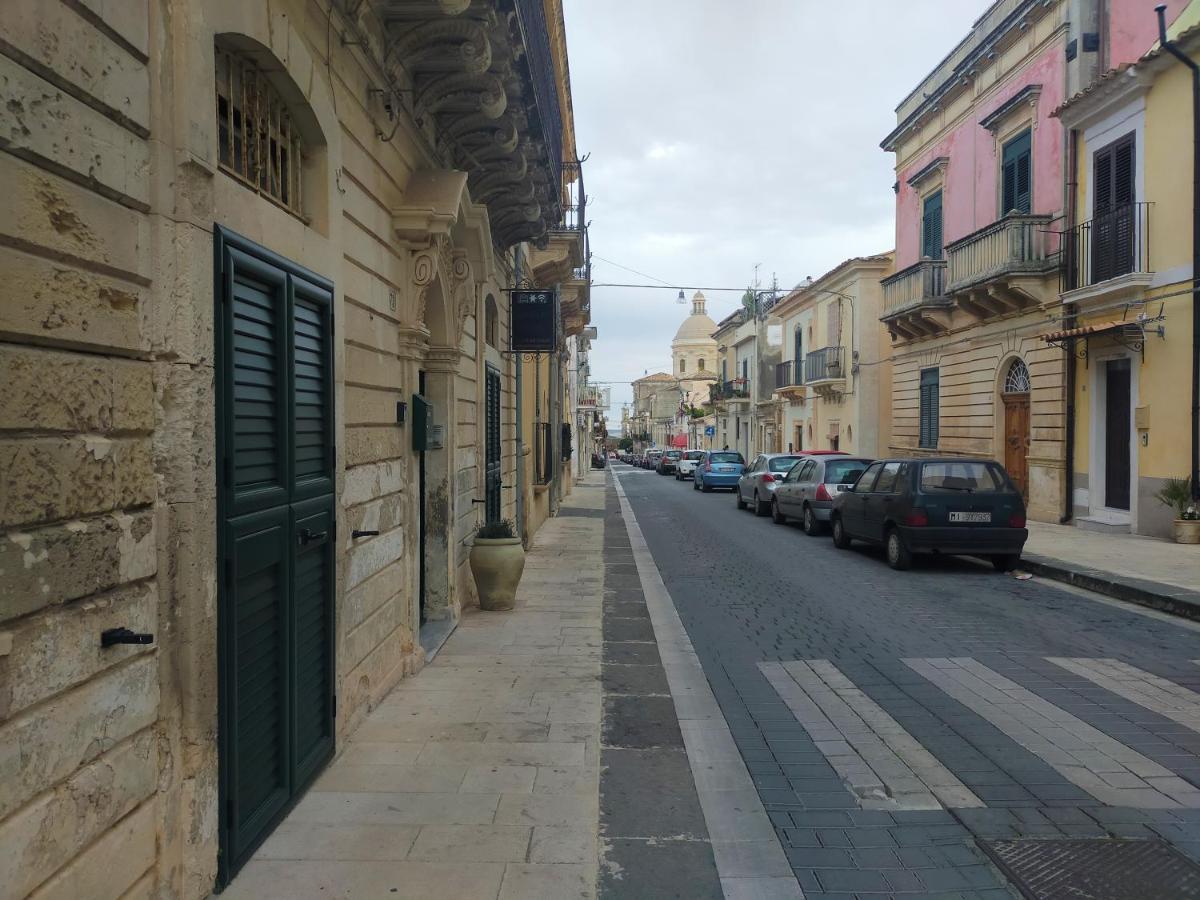 Cataldi'S Rooms Noto Exterior foto